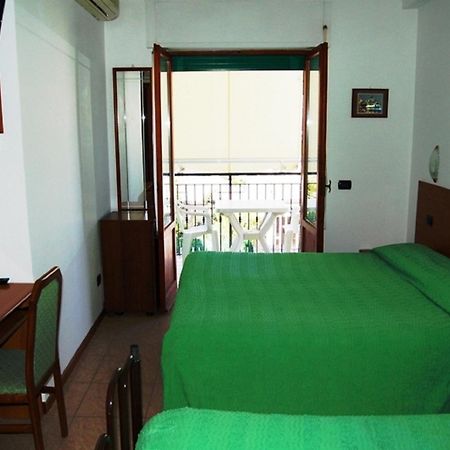 Hotel Ferrara سان بنيديتّو ديل ترونتو المظهر الخارجي الصورة