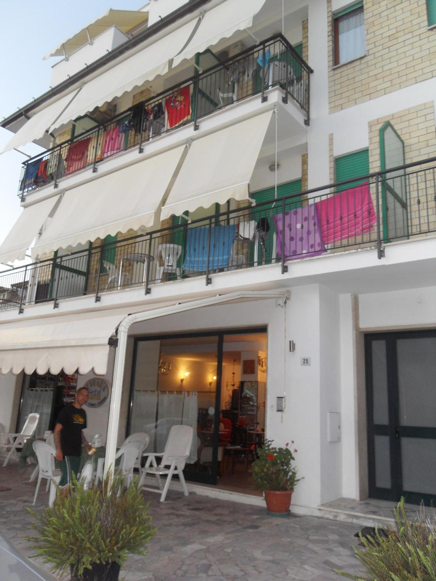 Hotel Ferrara سان بنيديتّو ديل ترونتو المظهر الخارجي الصورة